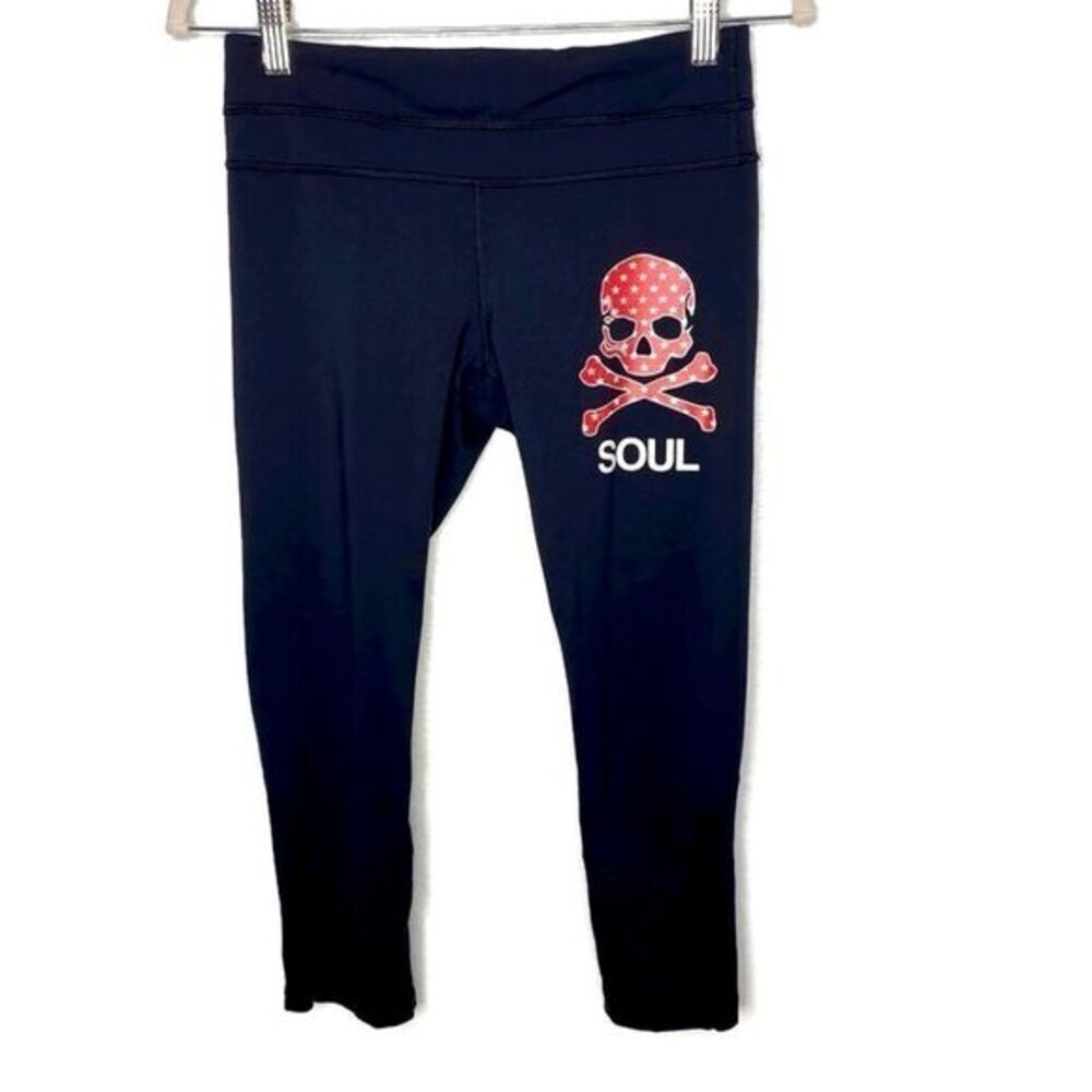 Host Pick!! Lululemon Soul Cycle Skull Inspire Black Crop Leggings 6